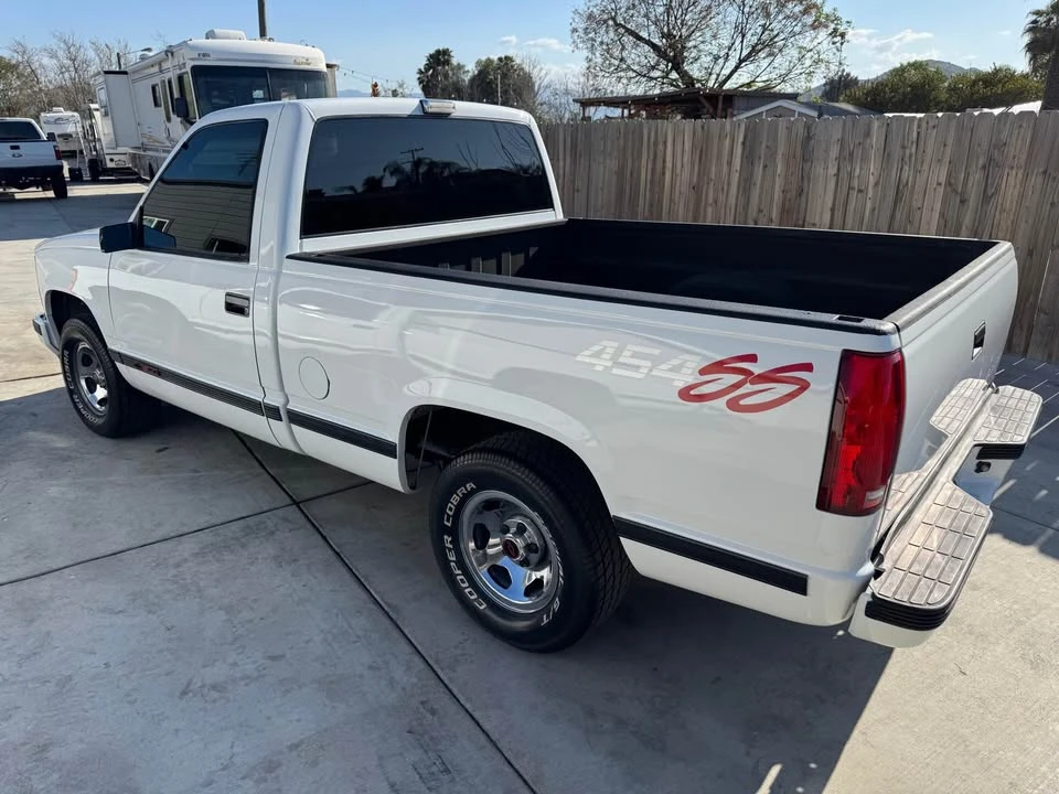 1992 Chevrolet 454 SS - Image 7 of 20