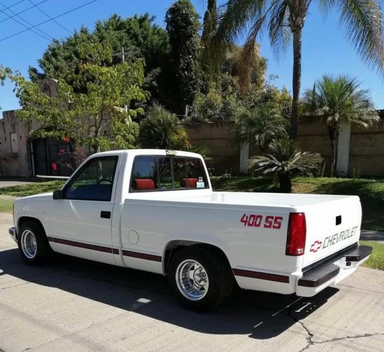 1992 Chevrolet Silverado - Image 6 of 15