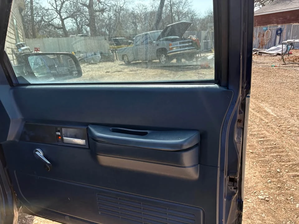 1992 Chevrolet C/K 4th Gen - Image 11 of 12