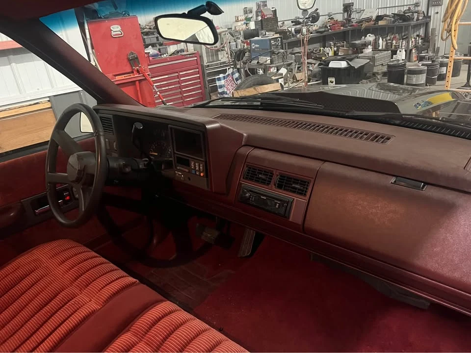 1992 Chevrolet SS - Image 2 of 19