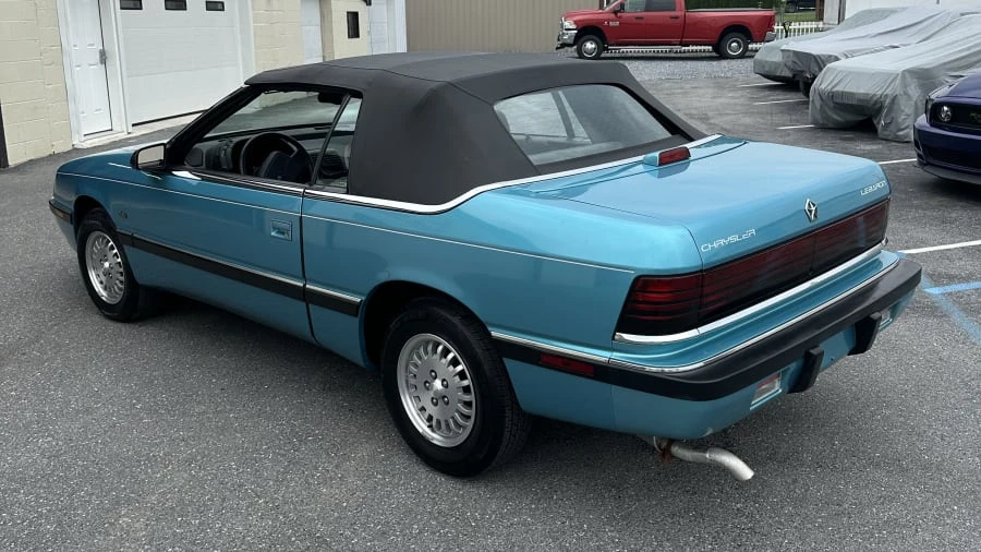 1992 Chrysler LeBaron - Image 6 of 12