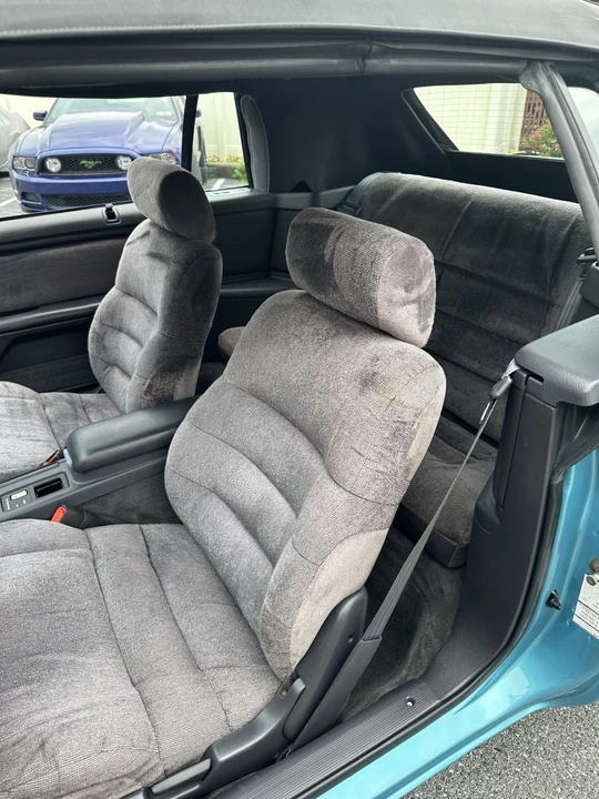 1992 Chrysler LeBaron - Image 9 of 12