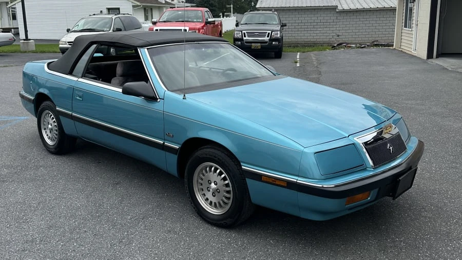 1992 Chrysler LeBaron - Image 3 of 12