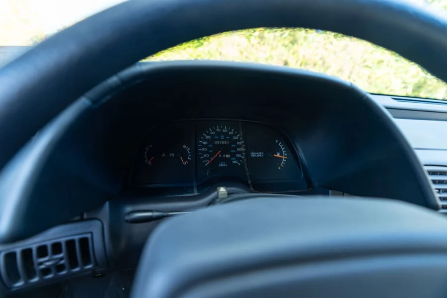 1992 Chrysler LeBaron - Image 13 of 17