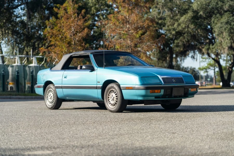 1992 Chrysler LeBaron - Image 9 of 17