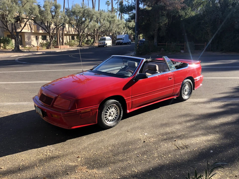 1992 Chrysler LeBaron - Image 2 of 31