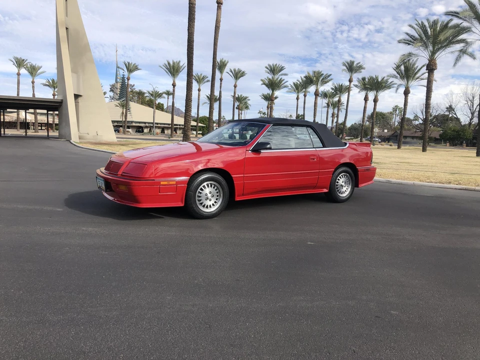 1992 Chrysler LeBaron - Image 9 of 31