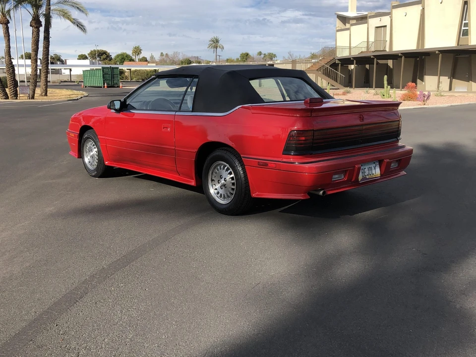 1992 Chrysler LeBaron - Image 20 of 31