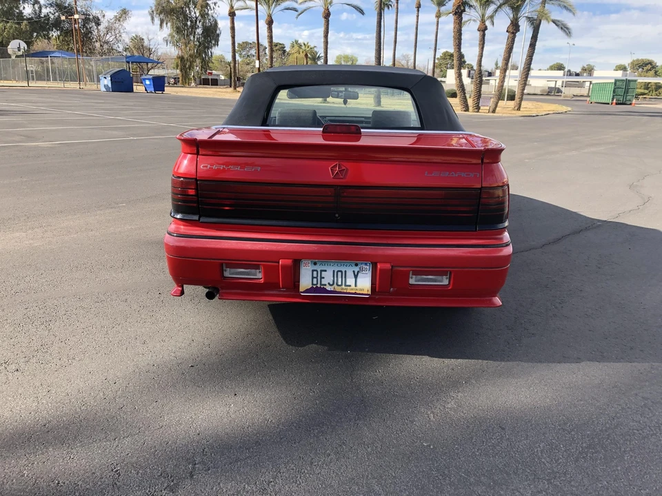 1992 Chrysler LeBaron - Image 28 of 31