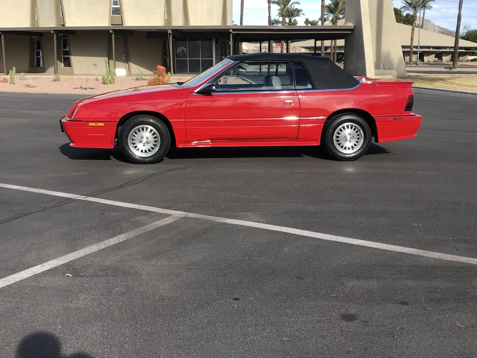 1992 Chrysler LeBaron - Image 13 of 31