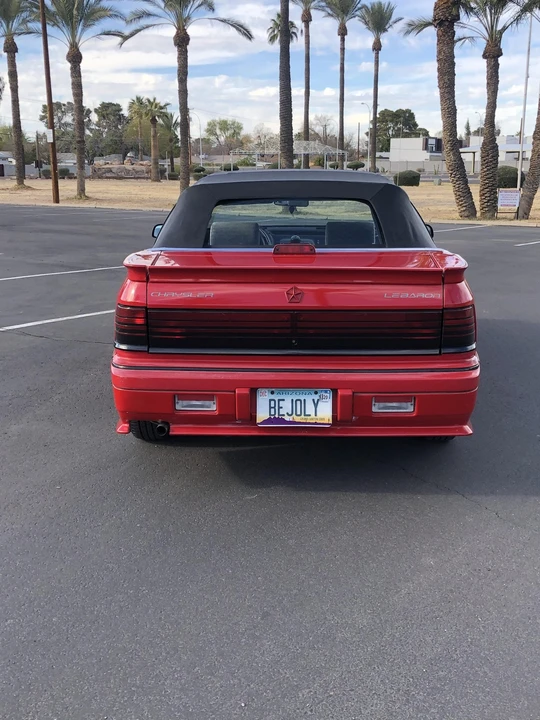 1992 Chrysler LeBaron - Image 29 of 31