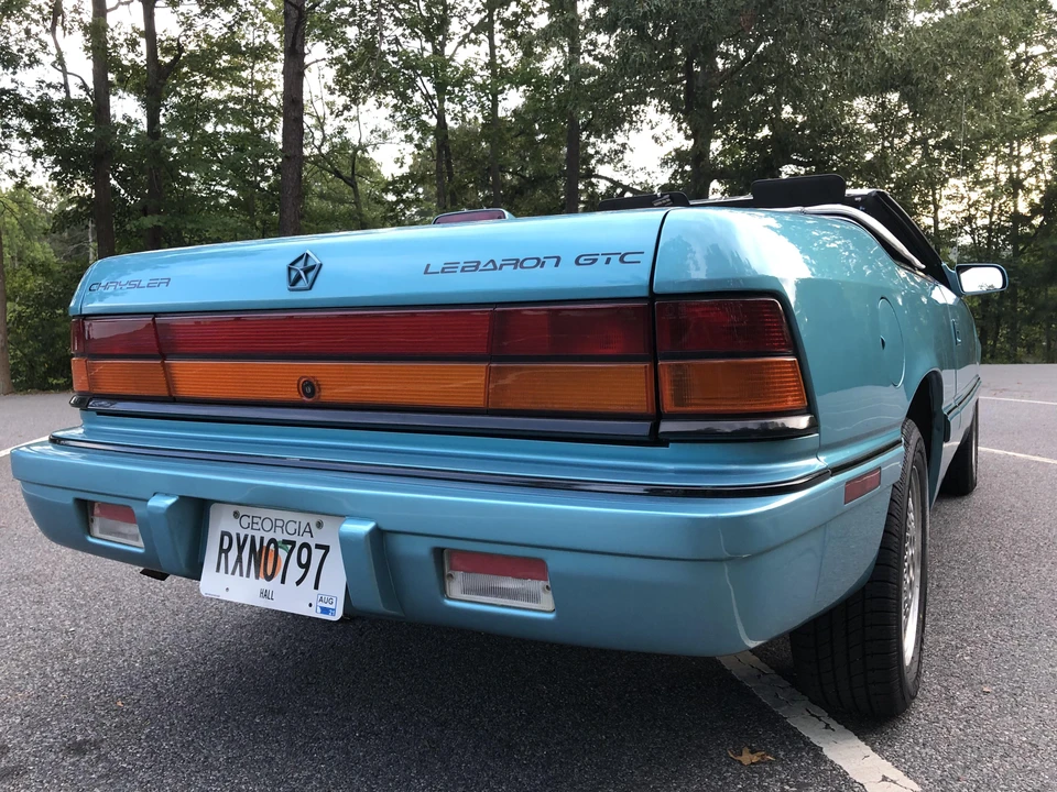 1992 Chrysler LeBaron - Image 30 of 31
