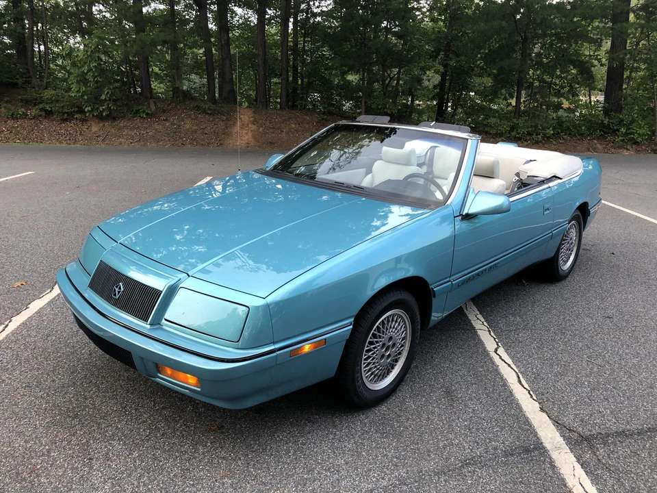 1992 Chrysler LeBaron - Image 14 of 31