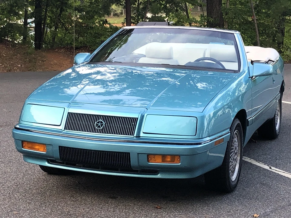 1992 Chrysler LeBaron - Image 9 of 31