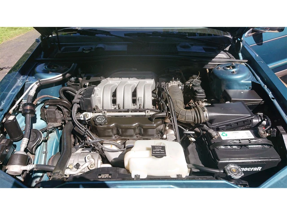 1992 Chrysler New Yorker - Image 9 of 16