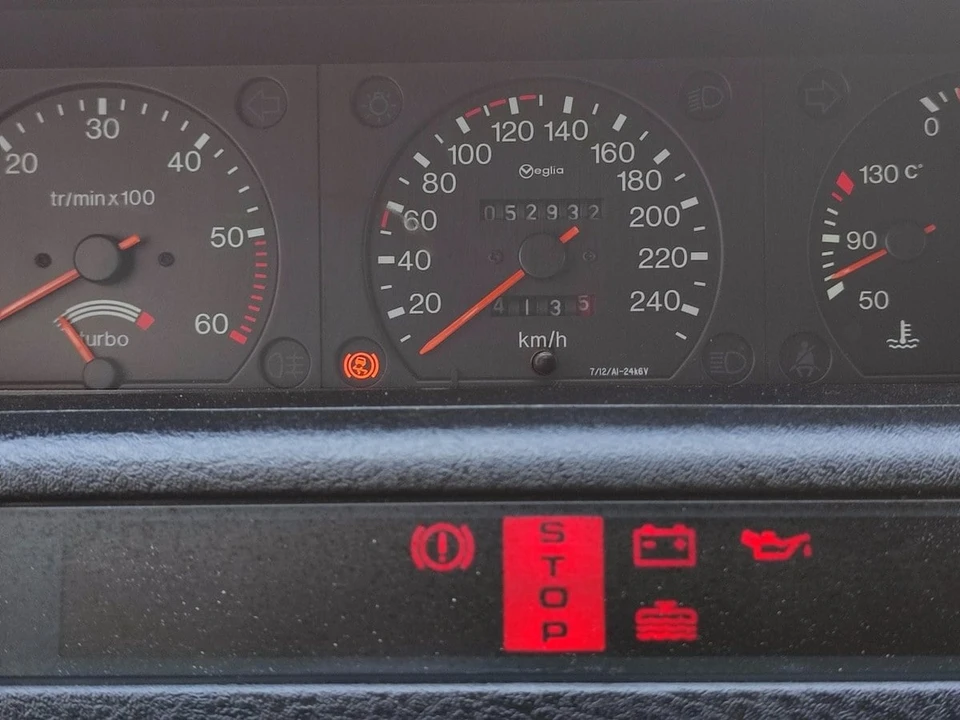 1992 Citroen XM - Image 9 of 30