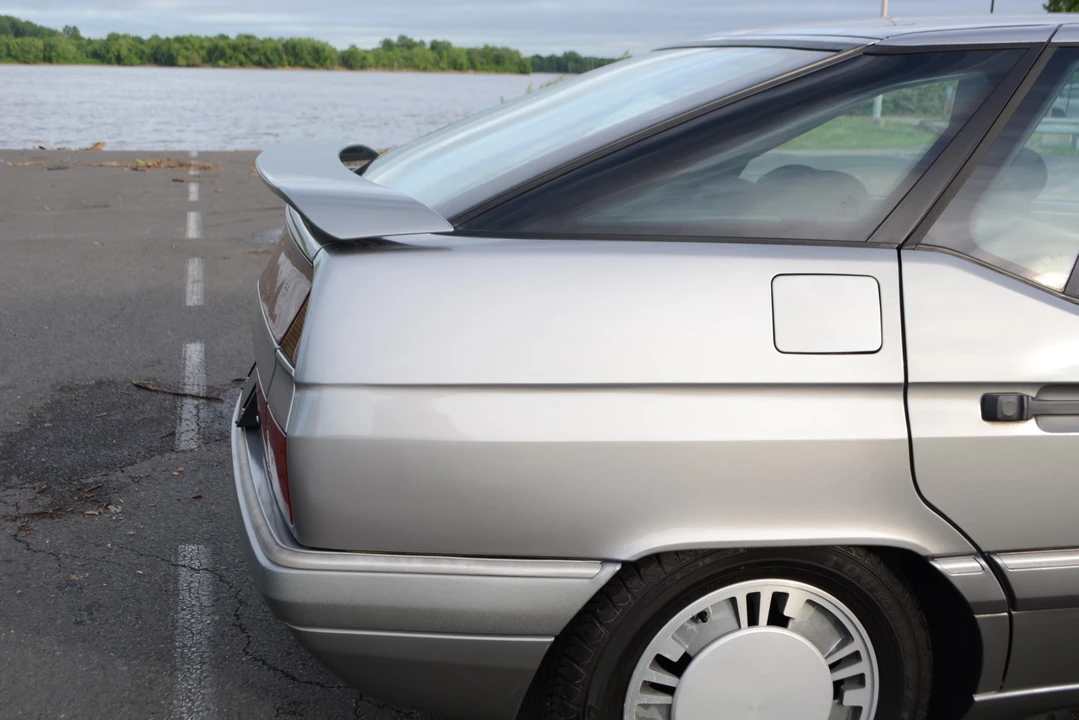 1992 Citroen XM - Image 9 of 31