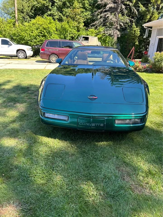 1992 Chevrolet Corvette C4 - Image 2 of 9