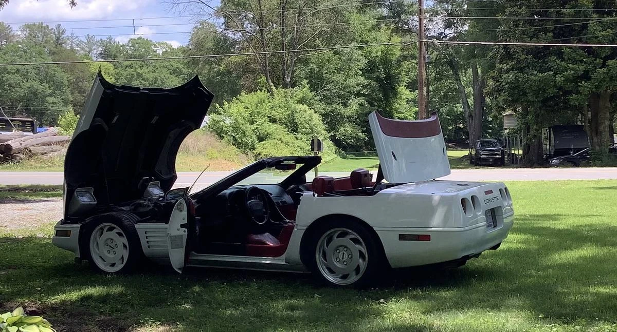 1992 Chevrolet Corvette C4 - Image 2 of 2
