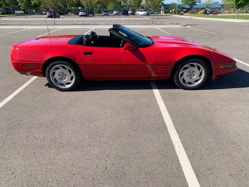 1992 Chevrolet Corvette C4 - Image 13 of 19