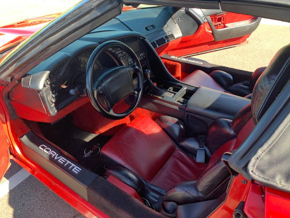 1992 Chevrolet Corvette C4 - Image 6 of 19