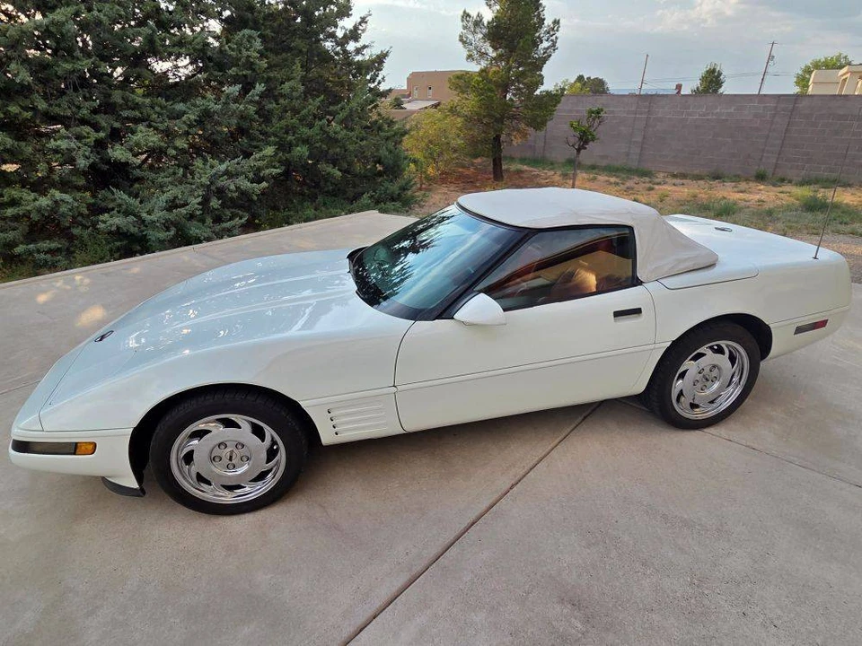1992 Chevrolet Corvette C4 - Image 13 of 24