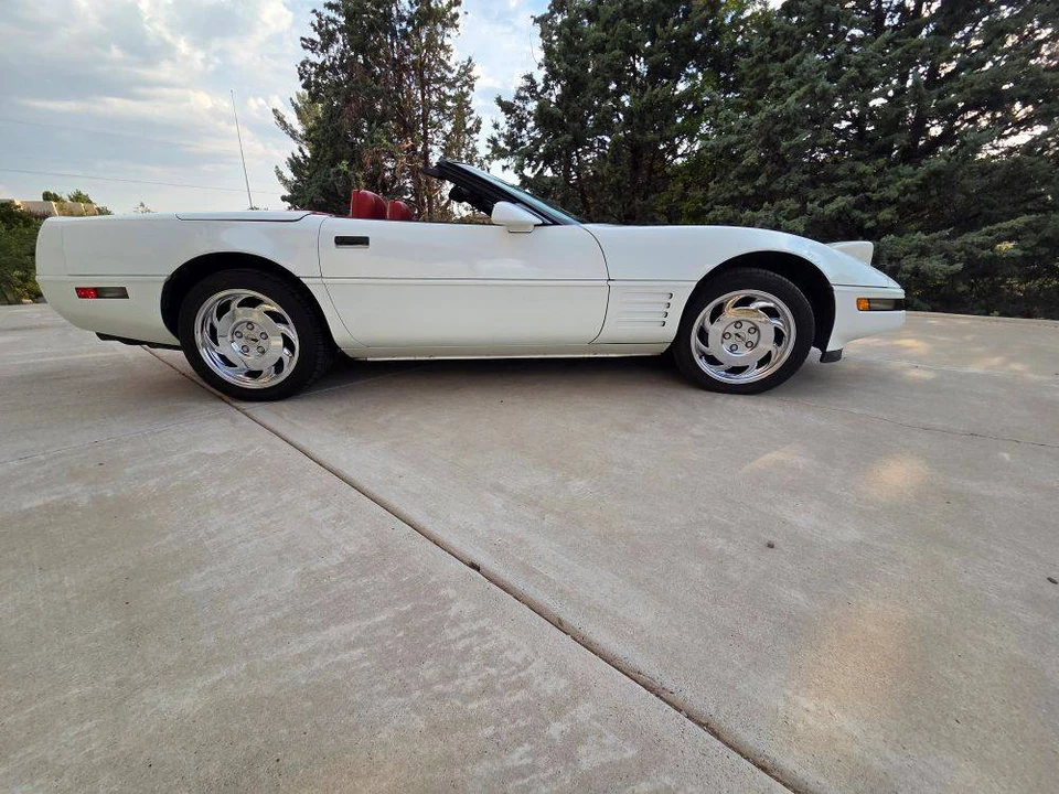 1992 Chevrolet Corvette C4 - Image 5 of 24