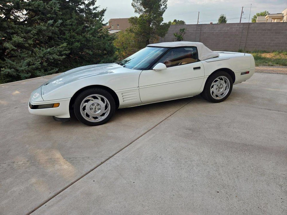 1992 Chevrolet Corvette C4 - Image 10 of 24