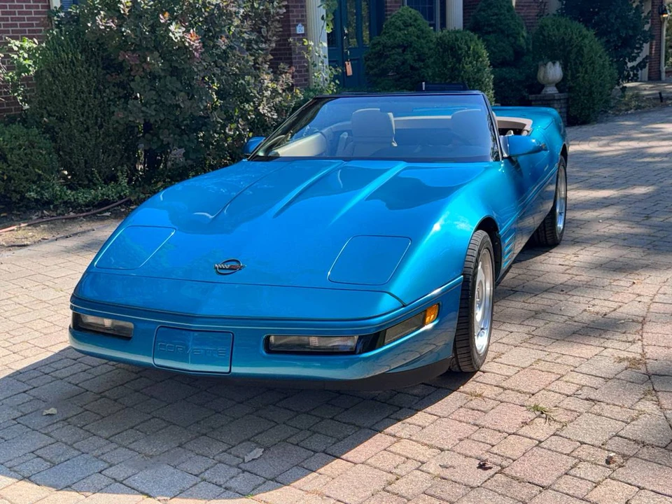 1992 Chevrolet Corvette C4 - Image 6 of 15