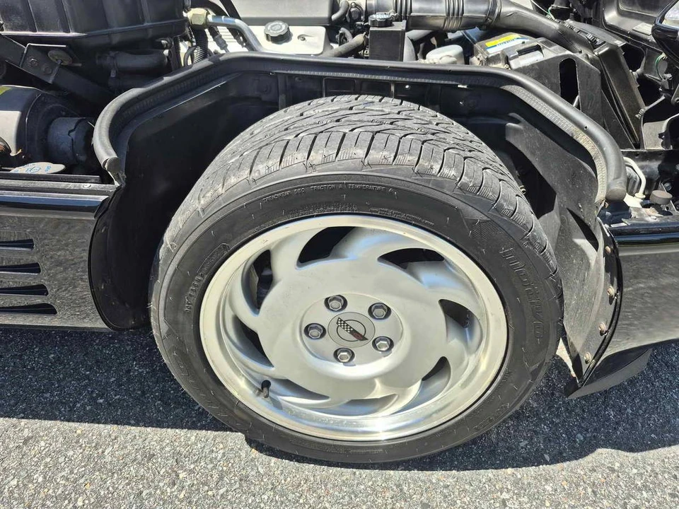 1992 Chevrolet Corvette C4 - Image 11 of 23