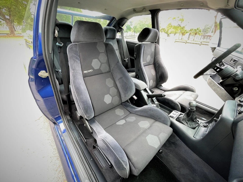 1994 Ford Escort RS Cosworth - Image 27 of 31