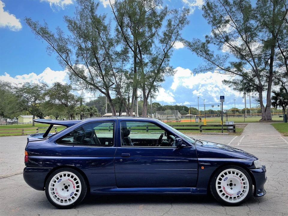 1994 Ford Escort RS Cosworth - Image 9 of 31