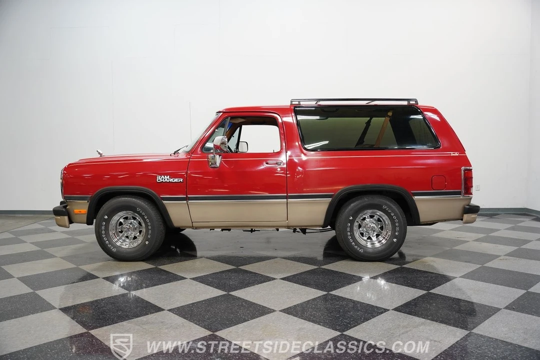 1992 Dodge Ramcharger - Image 2 of 12