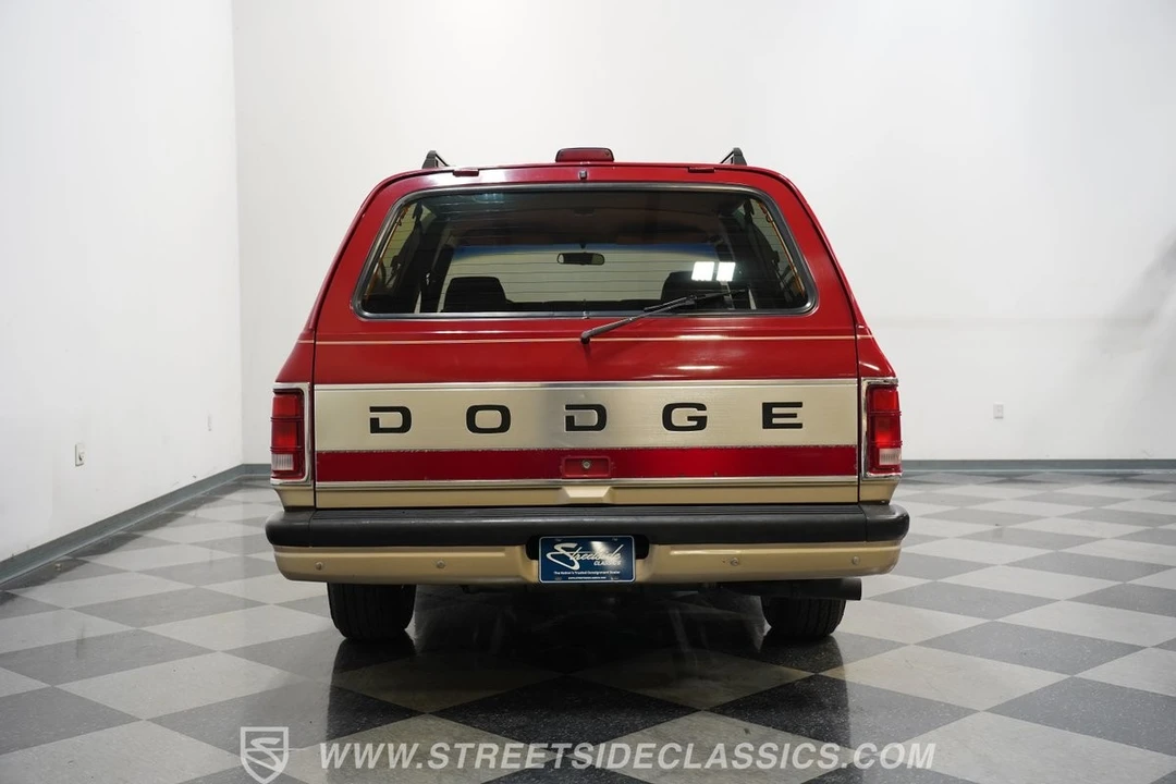 1992 Dodge Ramcharger - Image 10 of 12