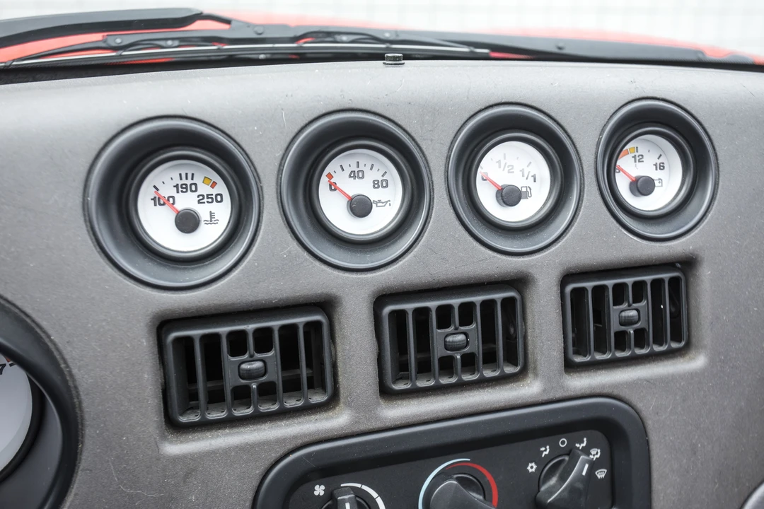 1992 Dodge Viper 1st Gen - Image 10 of 25