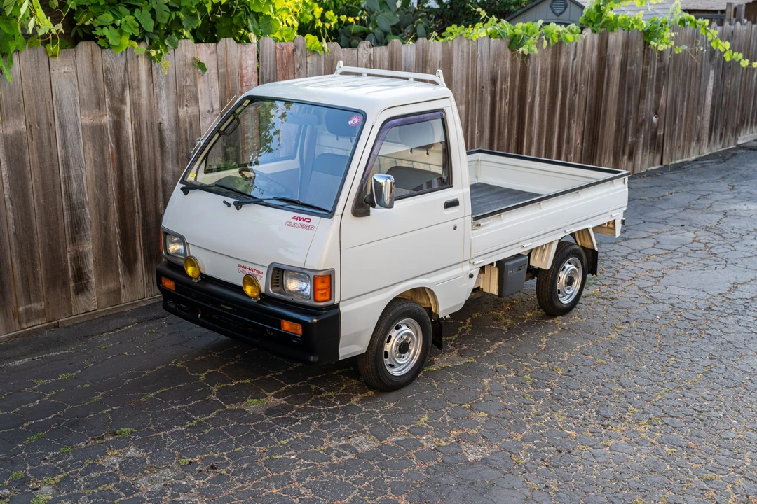 1992 Daihatsu Hijet - Image 2 of 31
