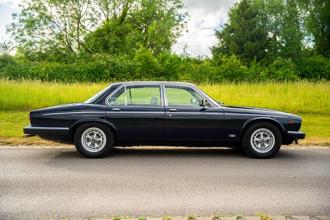 1992 Daimler - Image 29 of 31