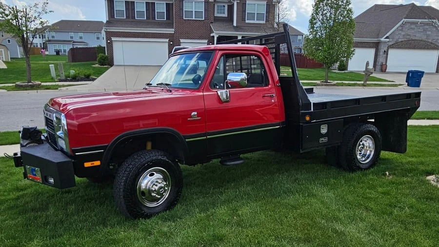 1992 Dodge Ram 1st Gen - Image 2 of 11