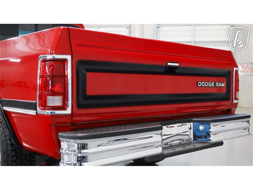 1992 Dodge D Series - Image 12 of 31
