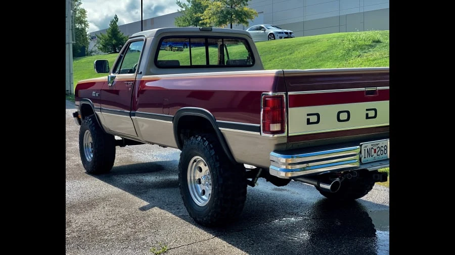 1992 Dodge Ram 1st Gen - Image 2 of 7