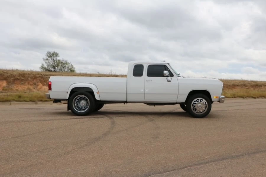 1992 Dodge Ram 1st Gen - Image 8 of 31