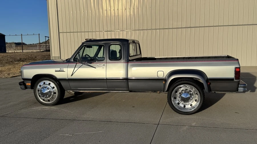 1992 Dodge Ram 1st Gen - Image 5 of 12
