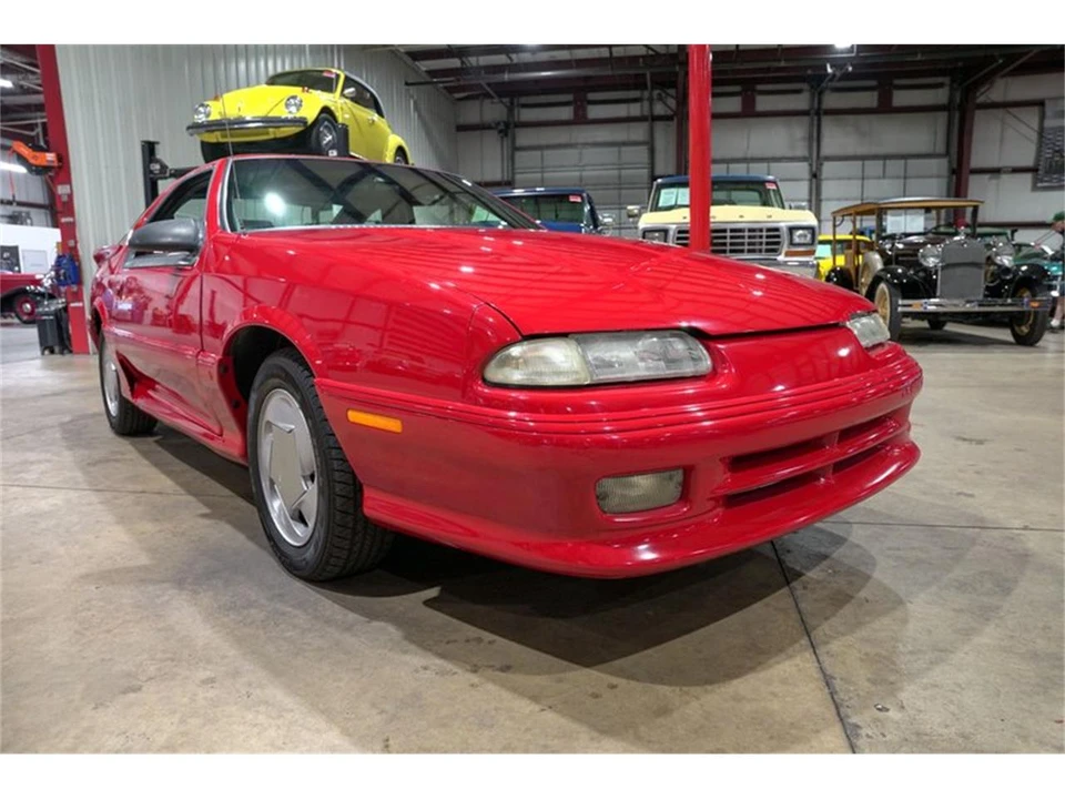 1992 Dodge Daytona - Image 11 of 31