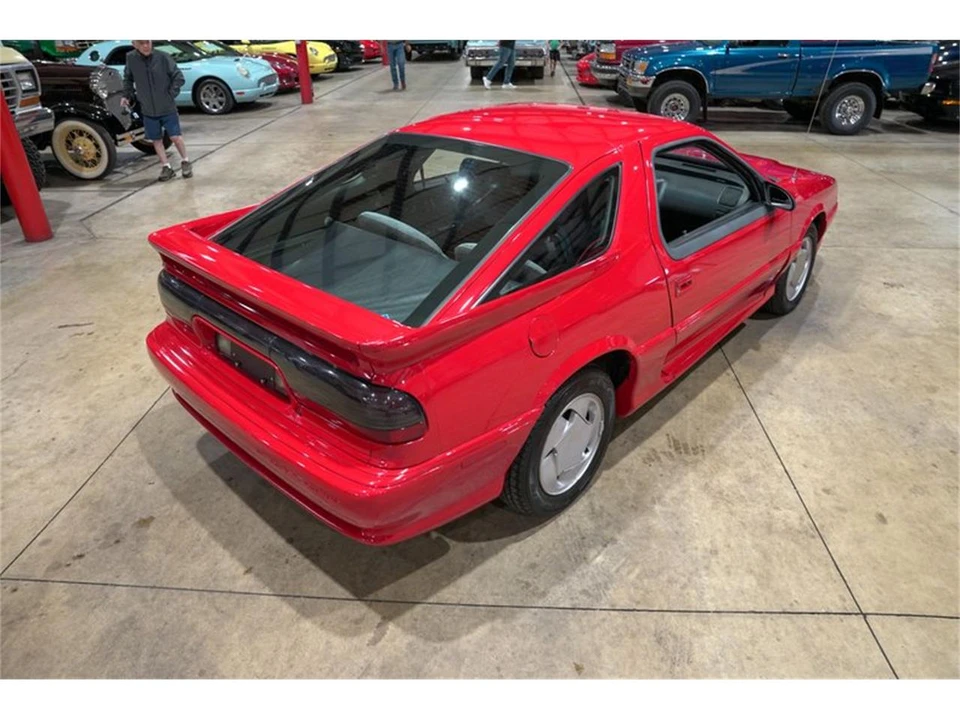 1992 Dodge Daytona - Image 16 of 31