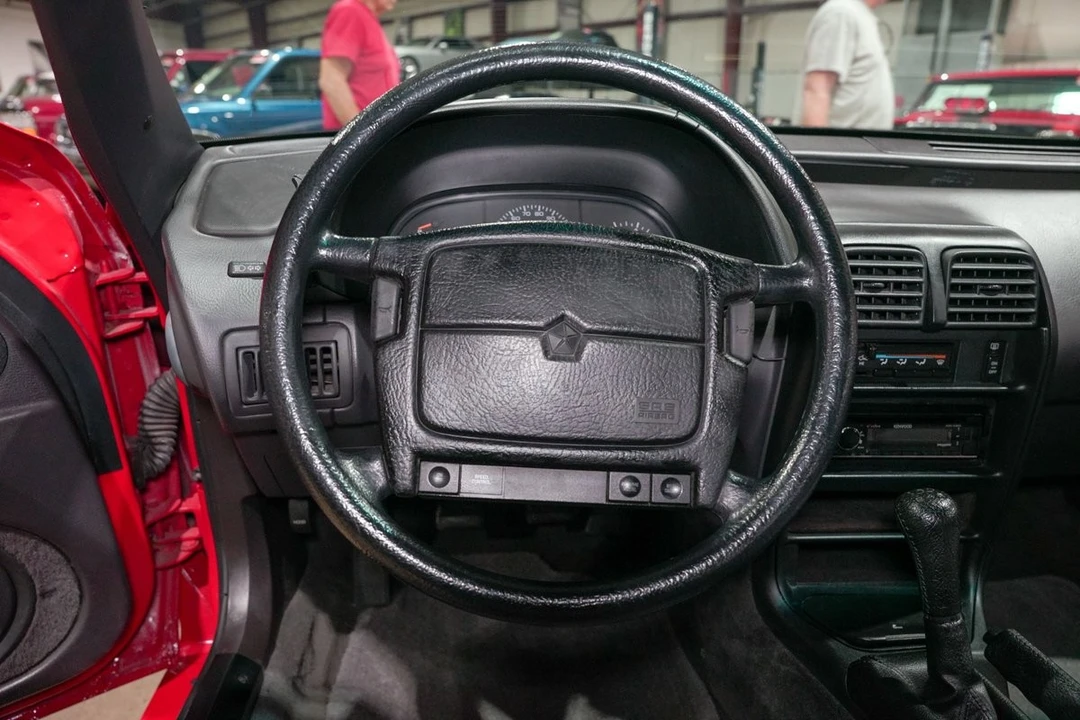 1992 Dodge Daytona - Image 30 of 31