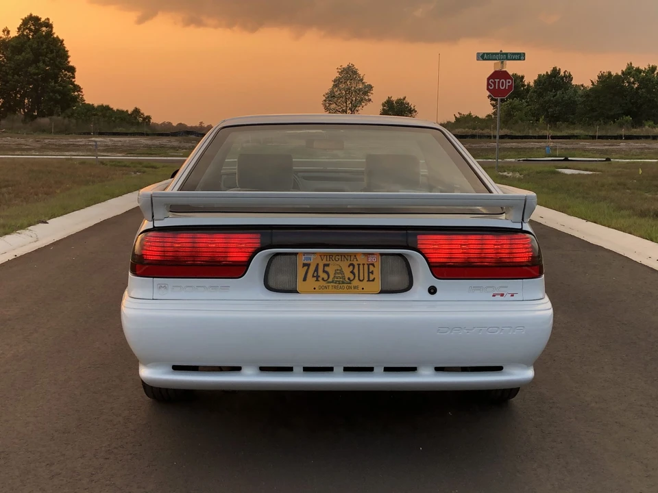 1992 Dodge Daytona - Image 20 of 31