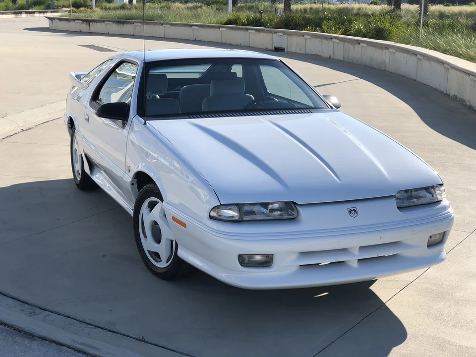1992 Dodge Daytona - Image 24 of 31