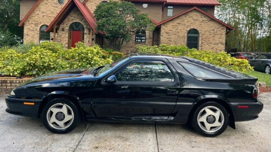 1992 Dodge Daytona - Image 7 of 20