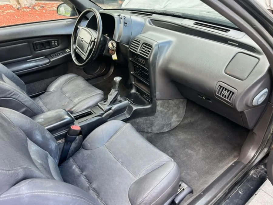 1992 Dodge Daytona - Image 12 of 20