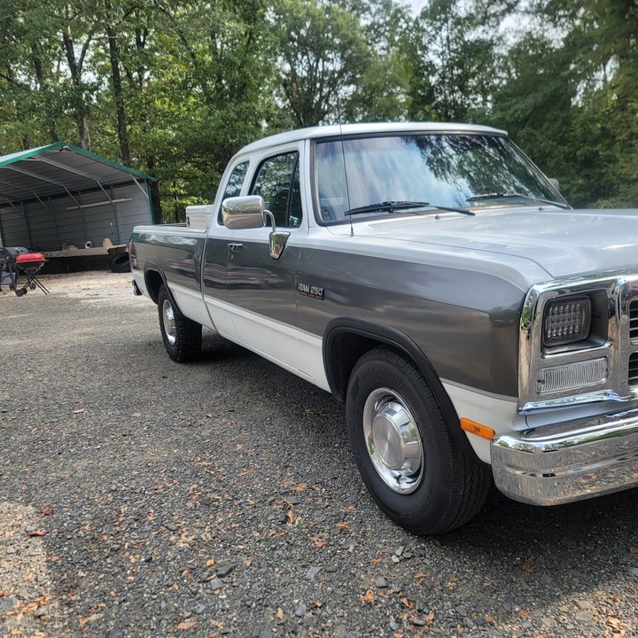 1992 Dodge Ram 1st Gen - Image 10 of 15